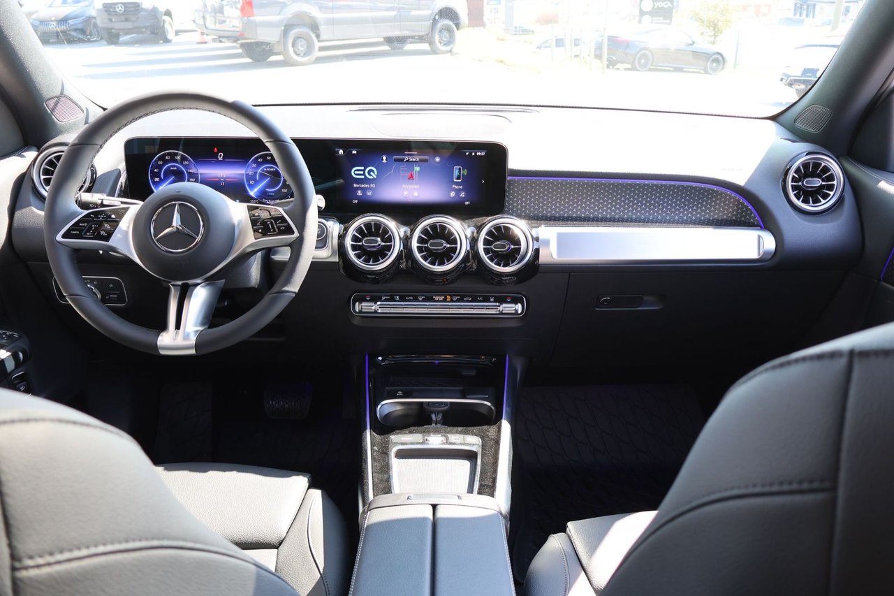 Image 15 Mercedes-Benz EQB EQB300 2025