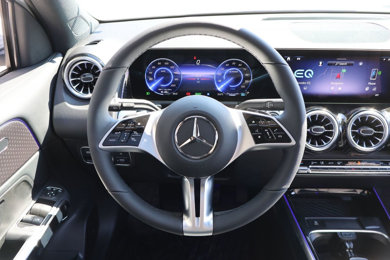 Image 16 Mercedes-Benz EQB EQB300 2025