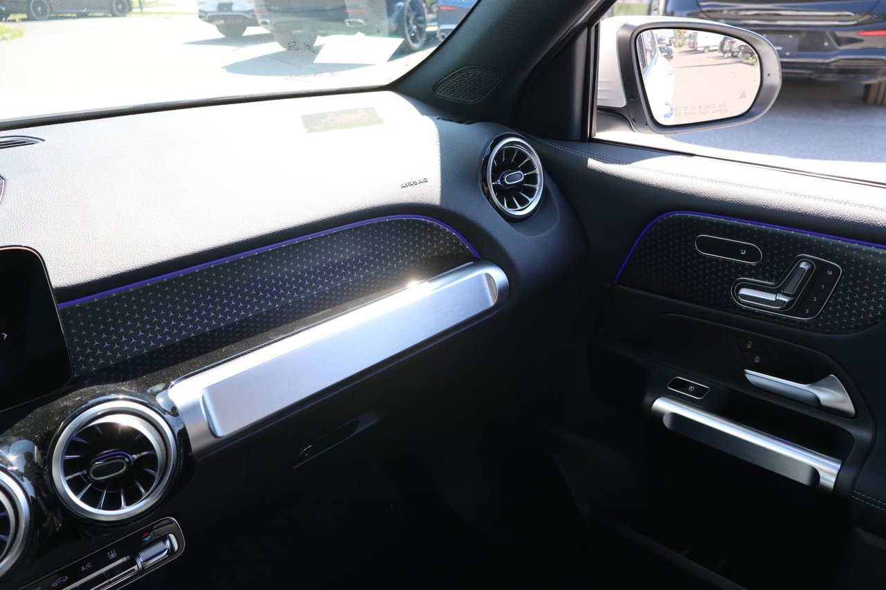 Image 17 Mercedes-Benz EQB EQB300 2025