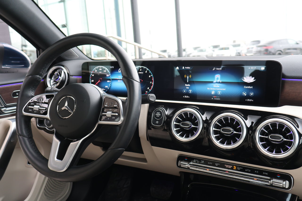 Image 17 Mercedes-Benz A-Class A220 2022