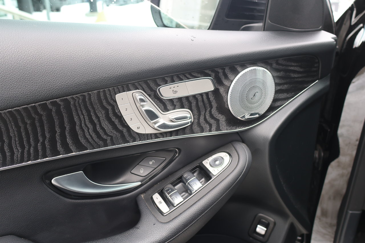 Image 10 Mercedes-Benz GLC GLC300 2021