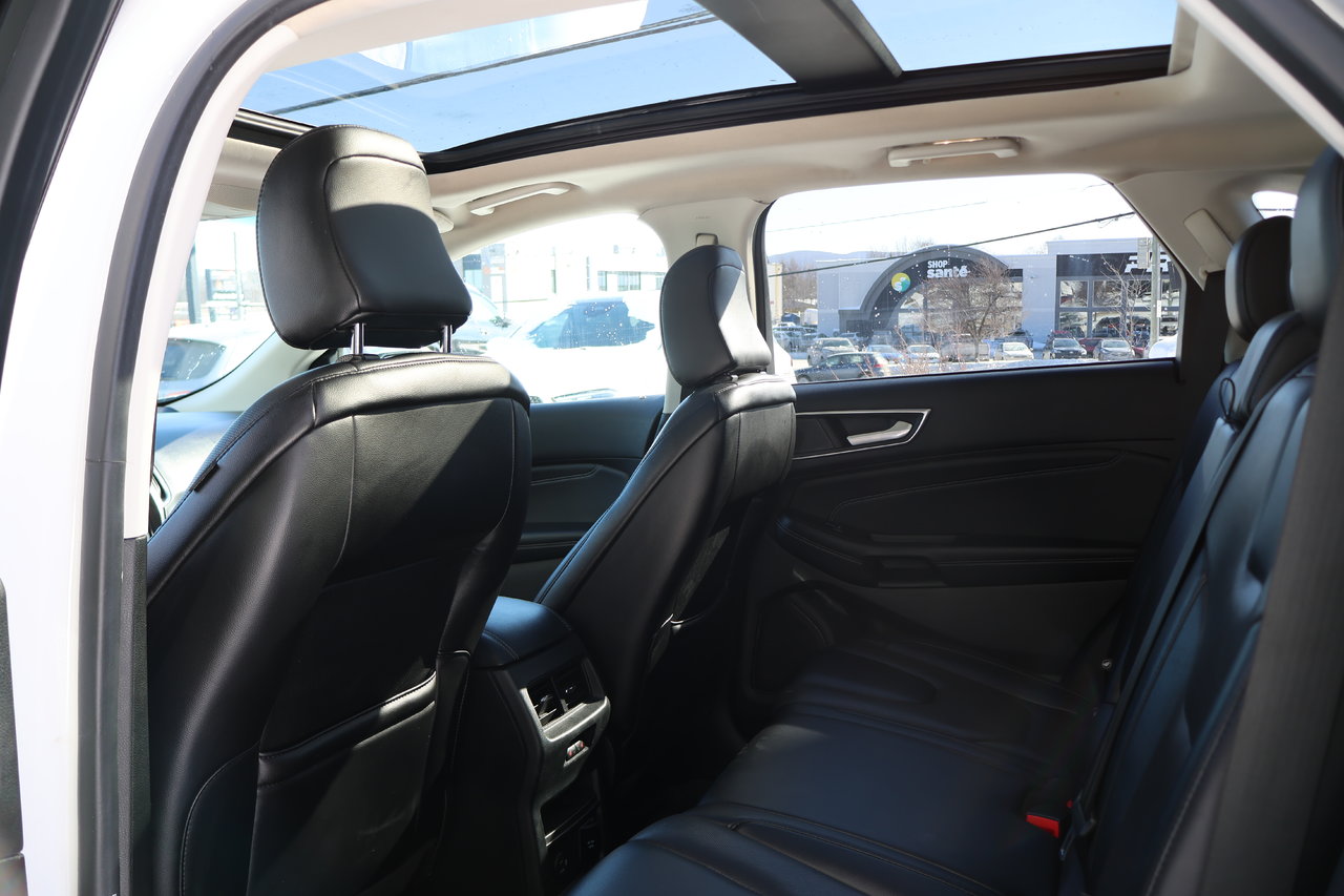 Image 13 Ford Edge Titanium 2022