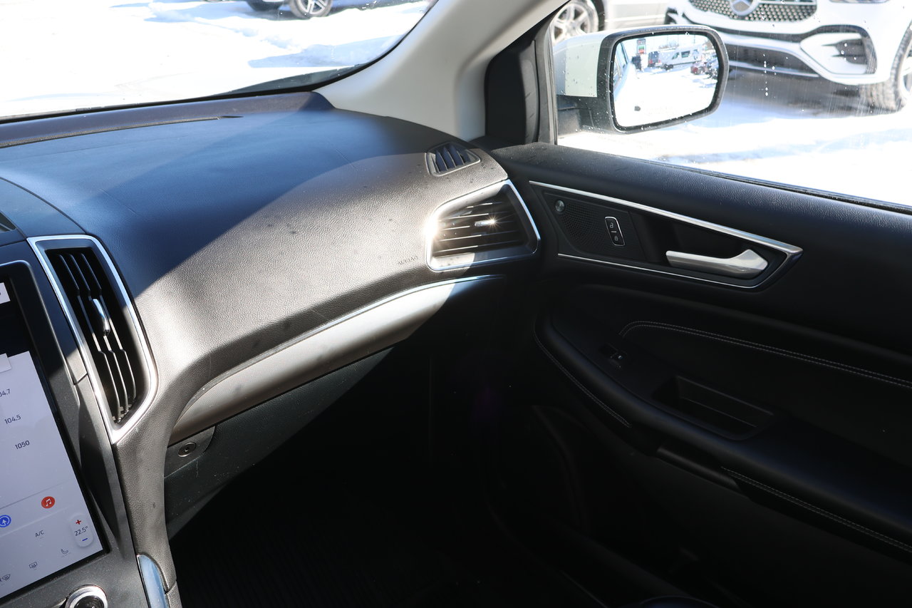 Image 17 Ford Edge Titanium 2022