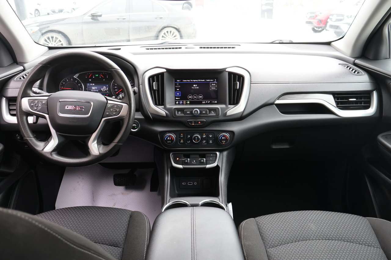 Image 17 GMC Terrain SLE 2023