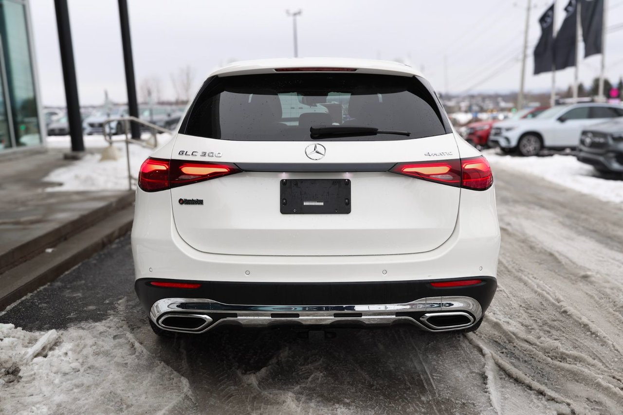 Image 9 Mercedes-Benz GLC GLC300 2023