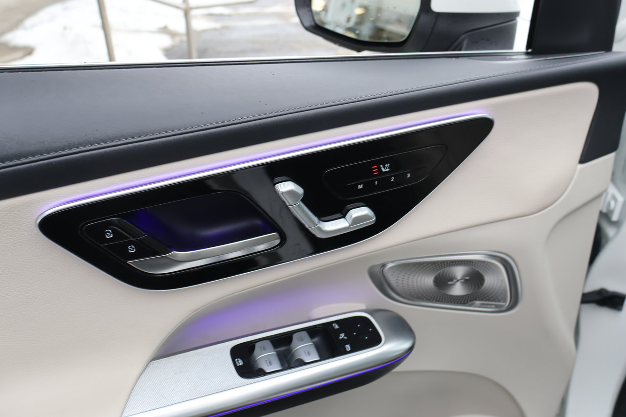 Image 11 Mercedes-Benz GLC GLC300 2023