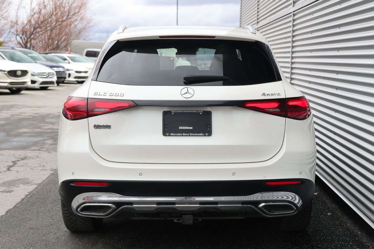 Mercedes-Benz GLC GLC300 2023 — photo 7