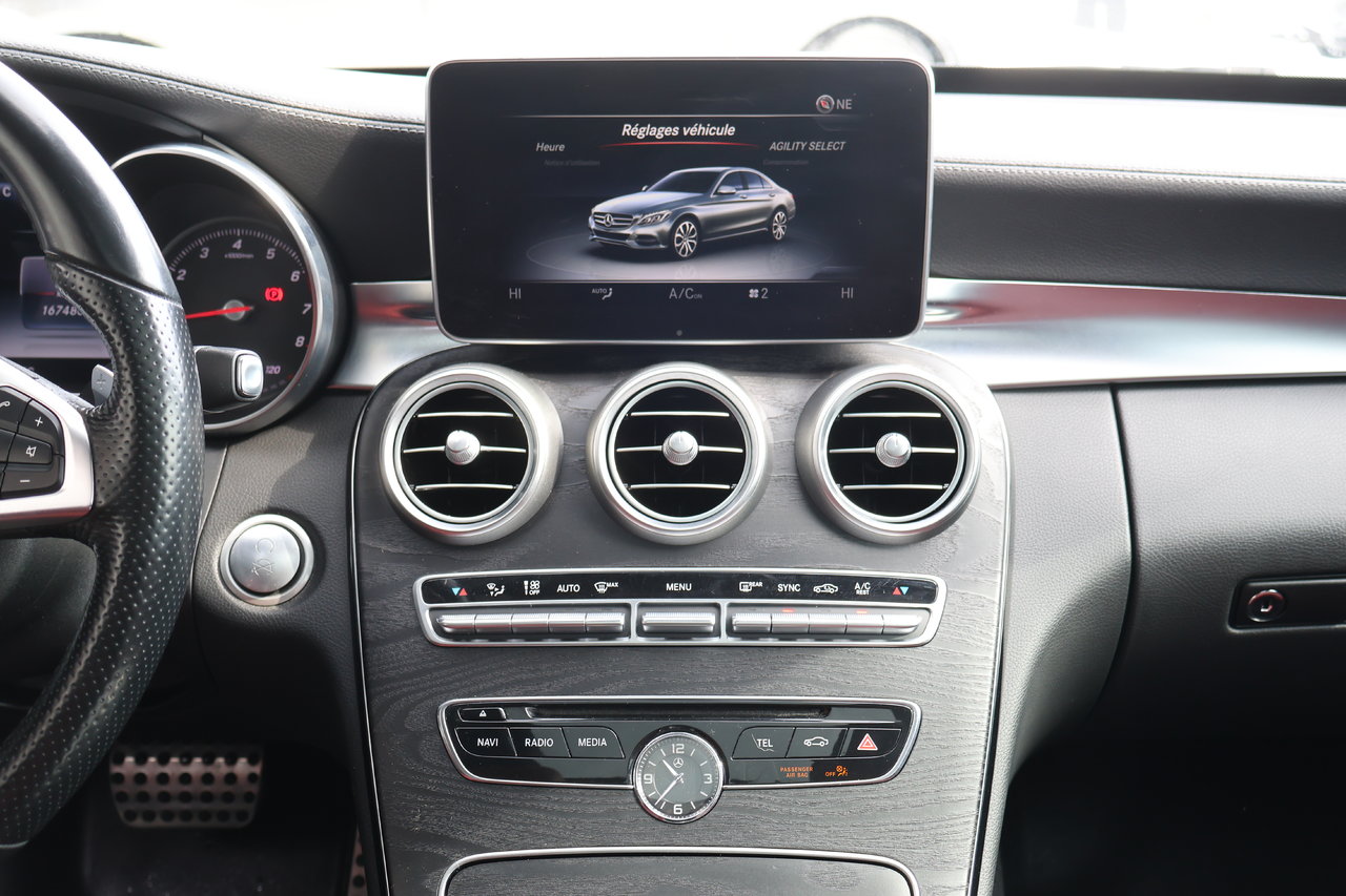 Image 19 Mercedes-Benz C-Class C400 2015