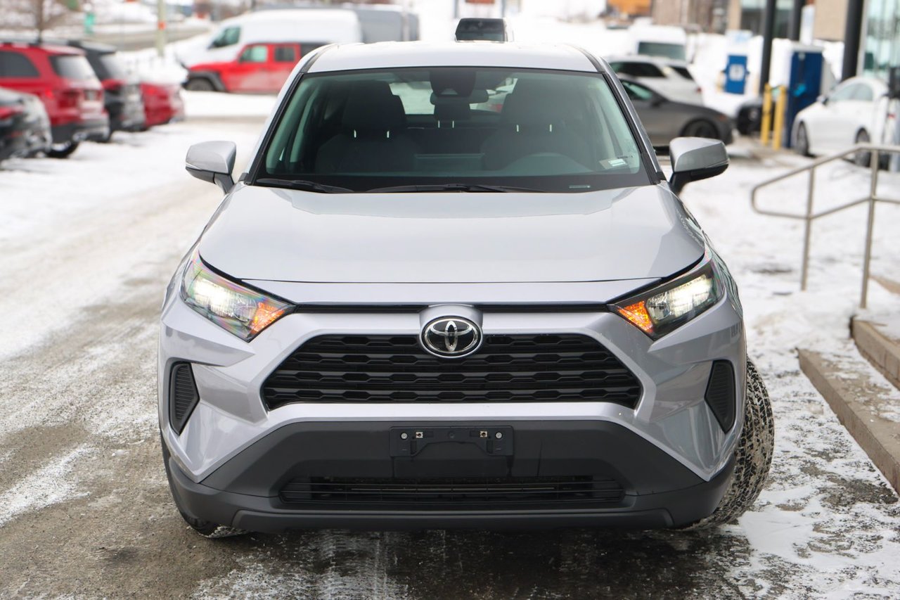 Image 4 Toyota Rav4 LE 2024