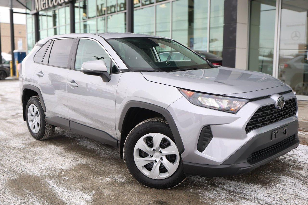 Image 5 Toyota Rav4 LE 2024