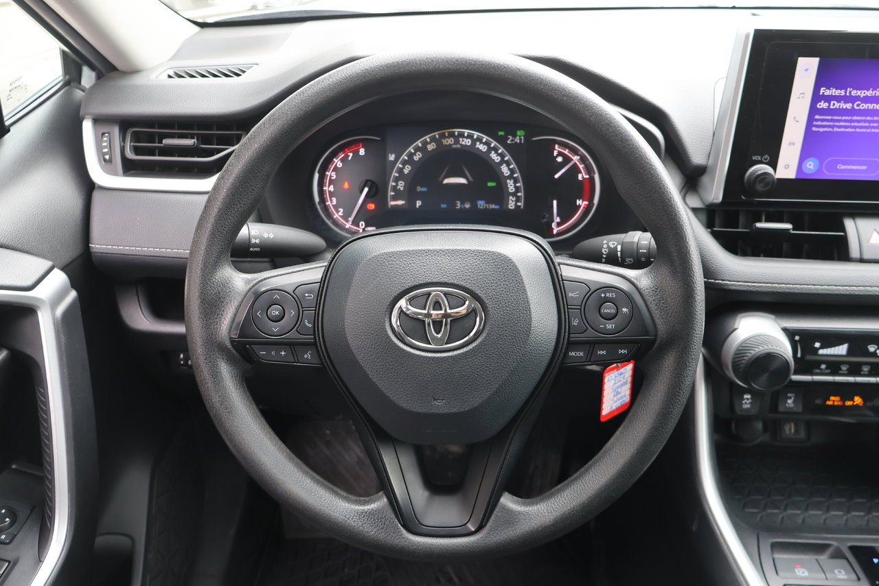 Image 18 Toyota Rav4 LE 2024