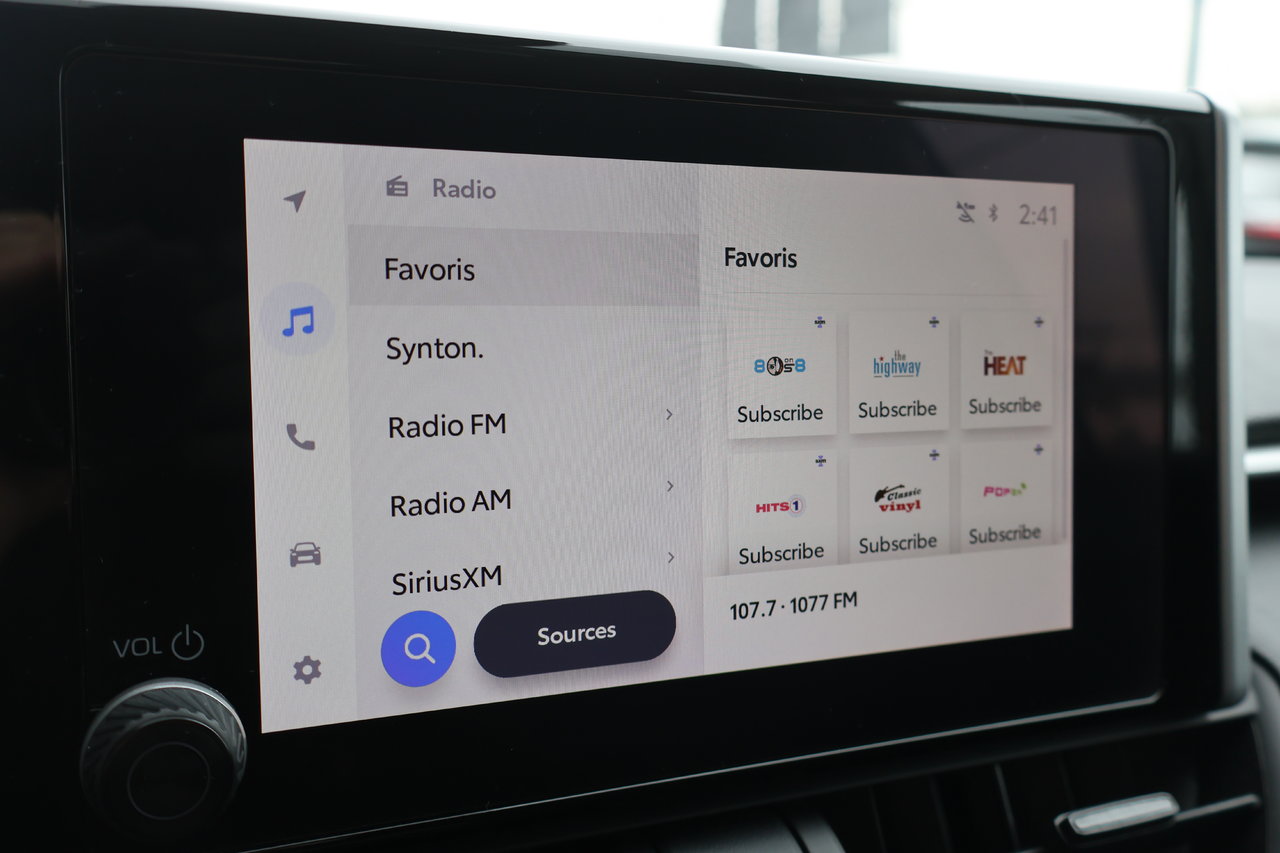 Image 24 Toyota Rav4 LE 2024