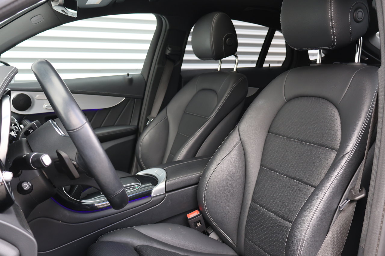 Mercedes-Benz GLC GLC300 2023 — photo 3