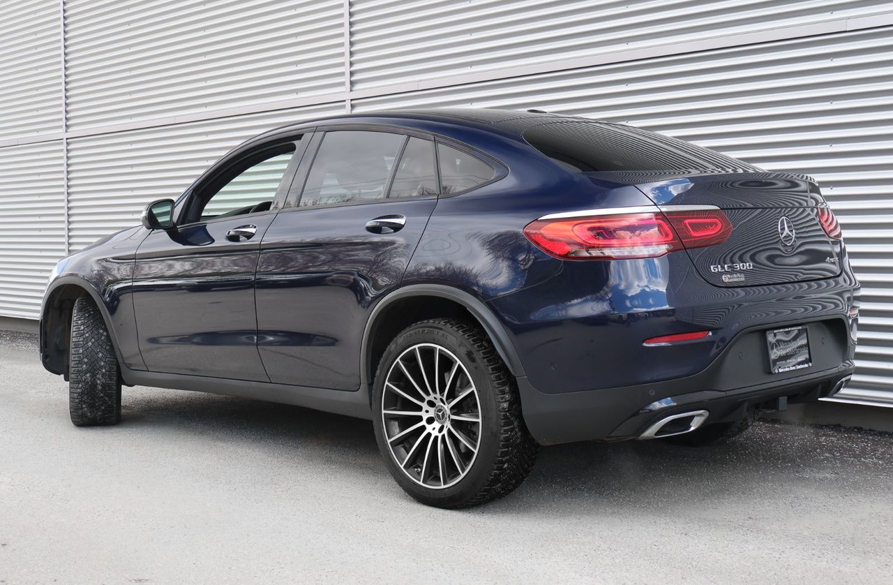Mercedes-Benz GLC GLC300 2023 — photo 8