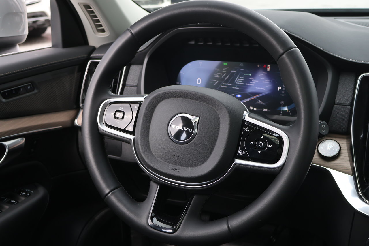 Volvo XC90 B6 - Plus 2025.5 2025 — photo 2