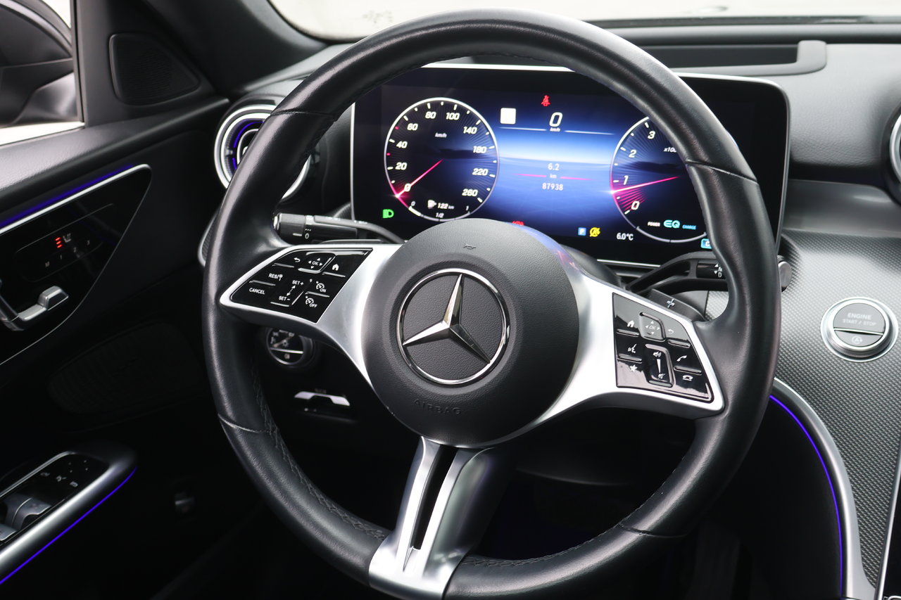 Mercedes-Benz C-Class C300 2022 — photo 2
