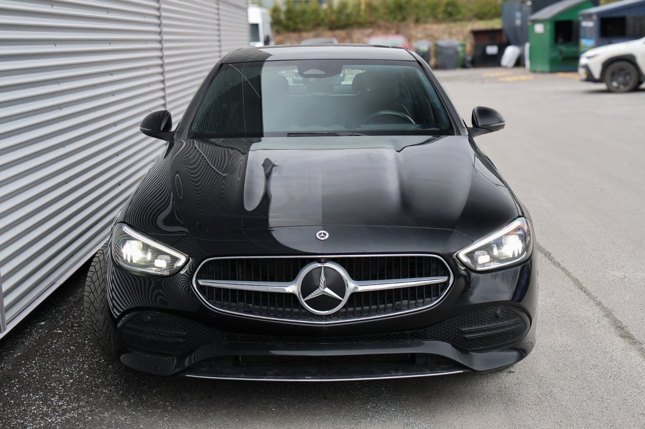 Mercedes-Benz C-Class C300 2022 — photo 4