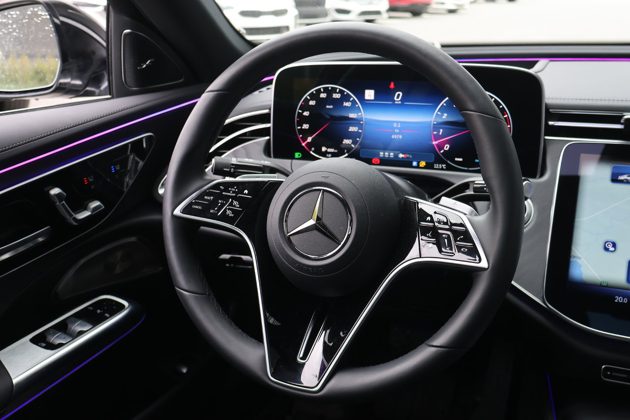Mercedes-Benz E-Class E450 2025 — photo 2