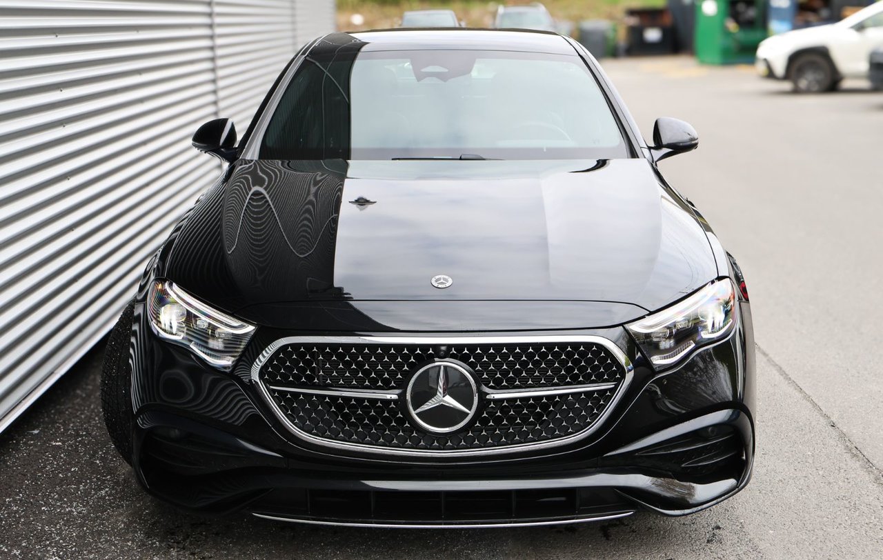 Mercedes-Benz E-Class E450 2025 — photo 4