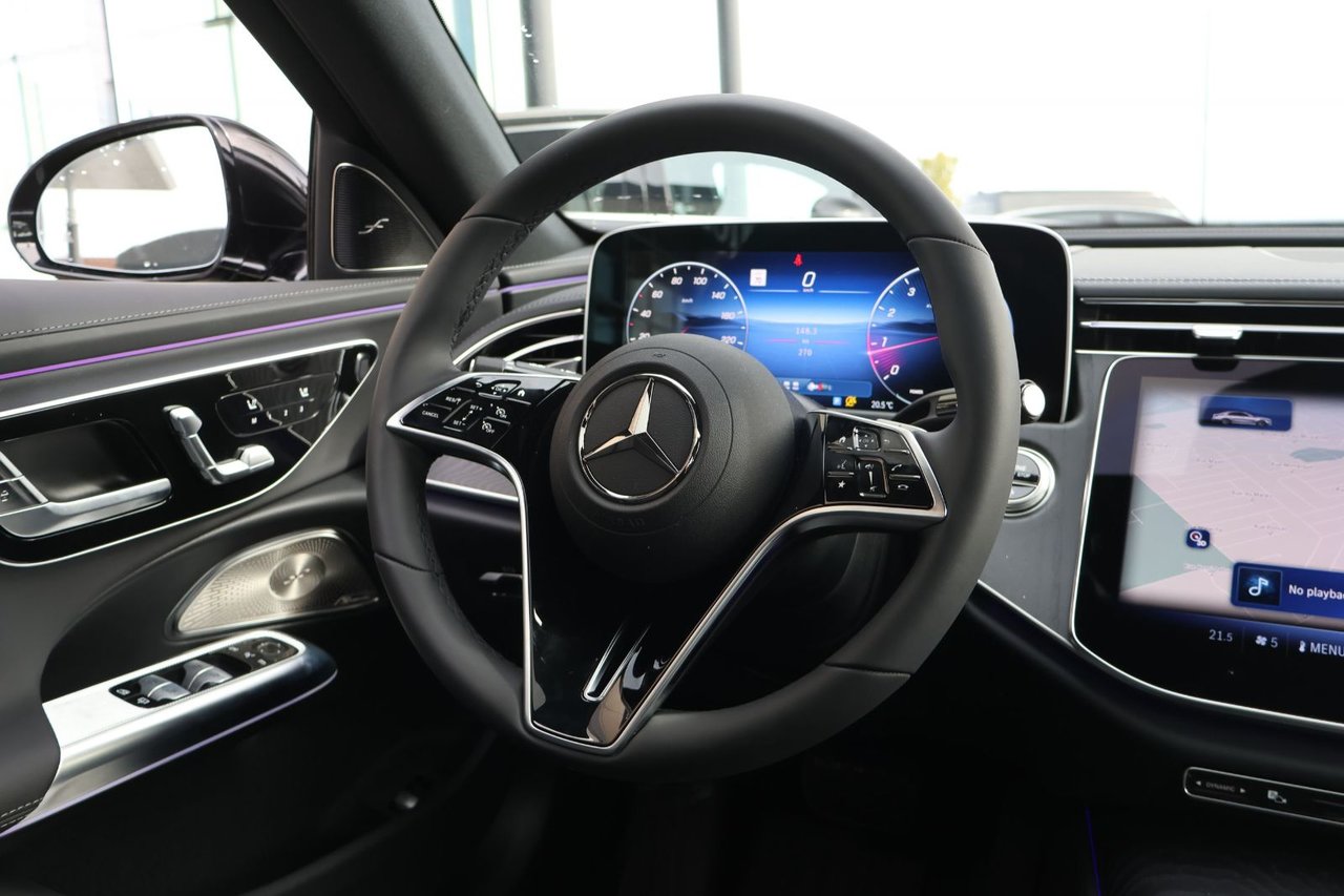 Mercedes-Benz E-Class E350 2025 — photo 2