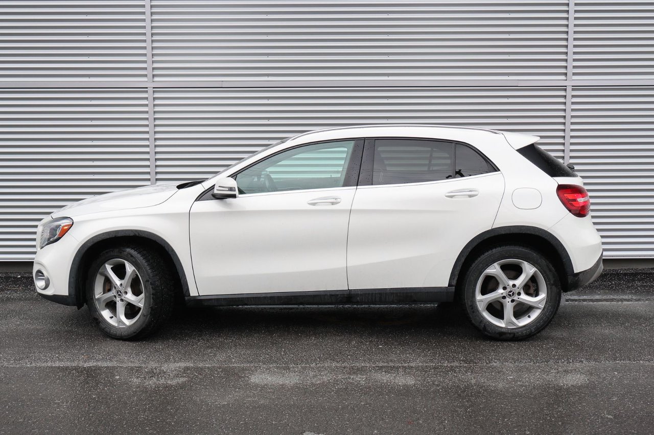 Image 6 Mercedes-Benz GLA-Class GLA250 2020