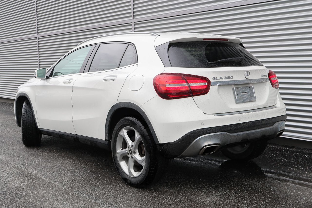 Image 7 Mercedes-Benz GLA-Class GLA250 2020