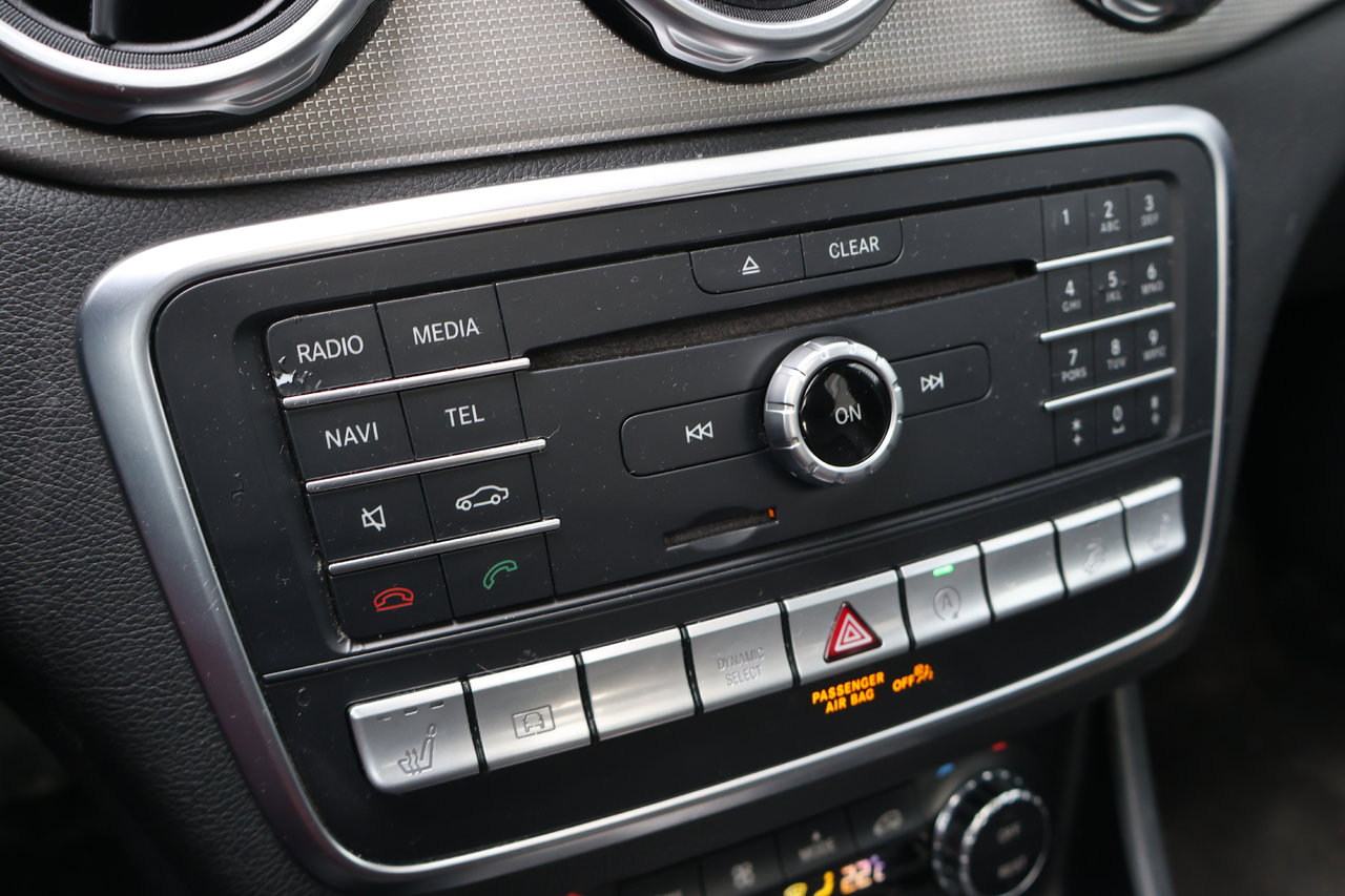 Image 19 Mercedes-Benz GLA-Class GLA250 2020