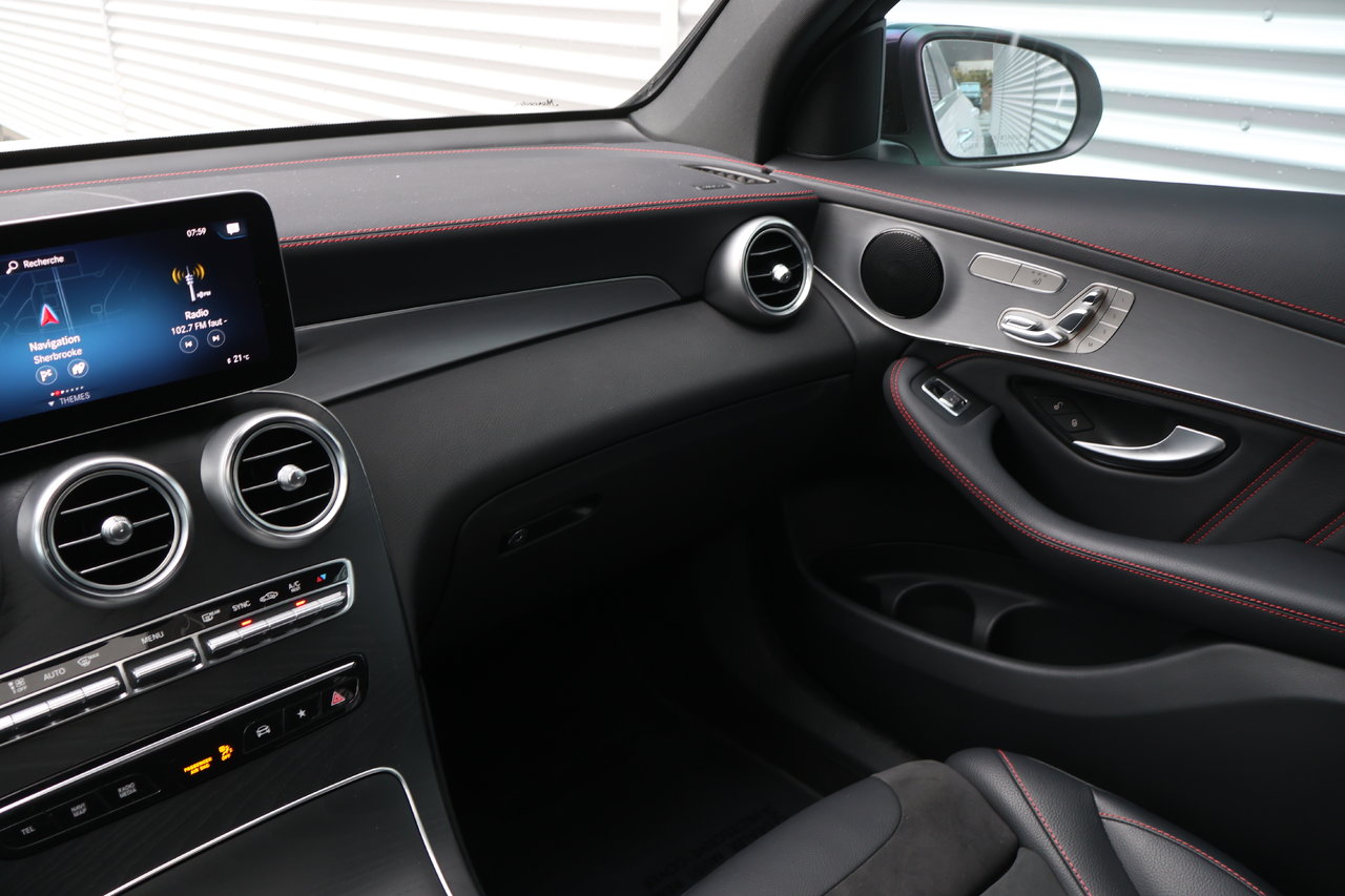 Image 16 Mercedes-Benz GLC-Class GLC300 2023