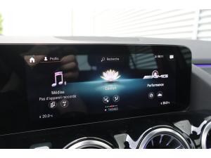 Miniature 25 Mercedes-Benz GLA GLA45 AMG 2022