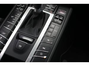 Thumbnail 30 Porsche Macan Base 2021
