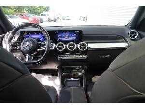 Thumbnail 14 Mercedes-Benz EQB EQB300 2024