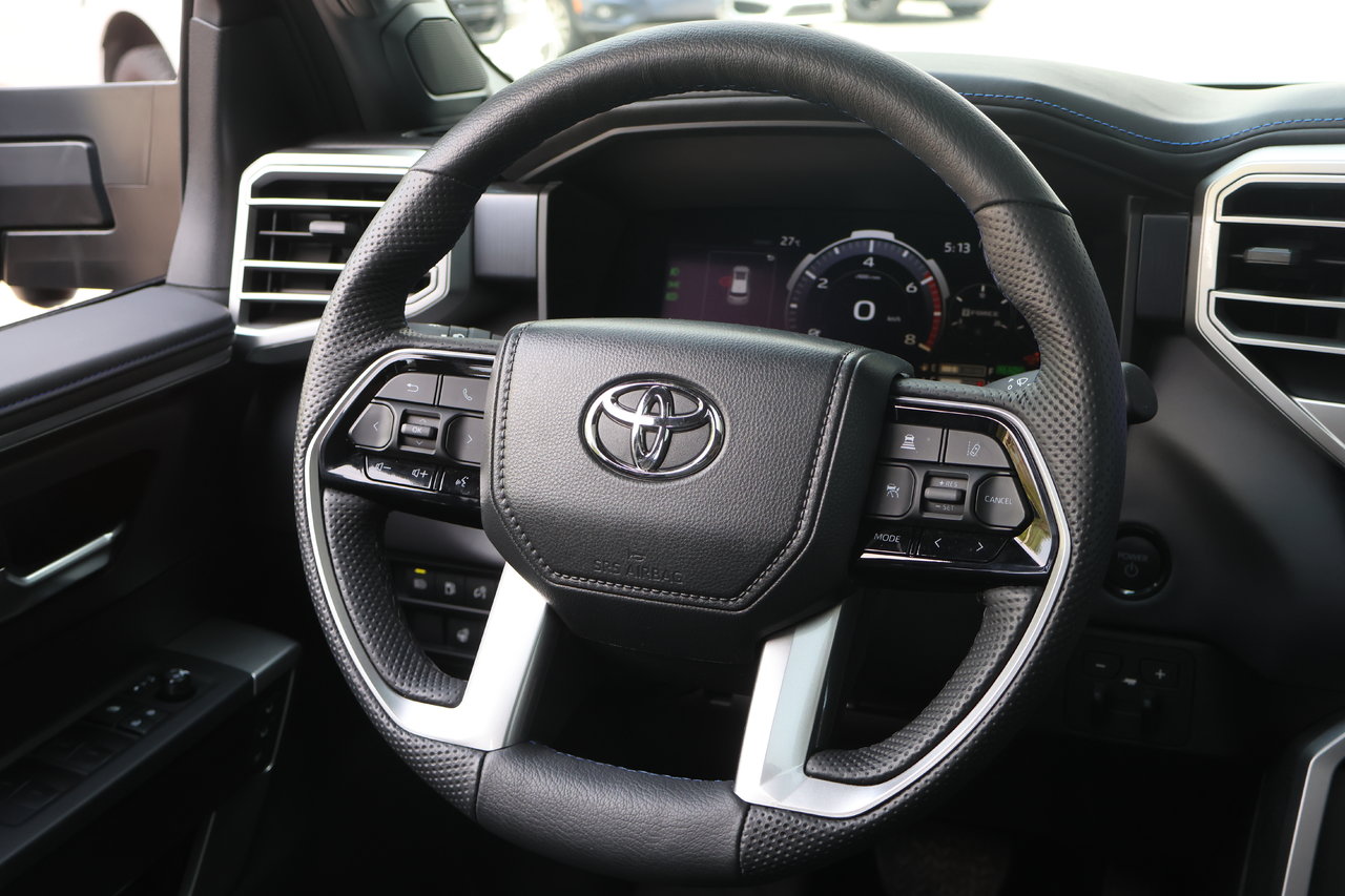 Toyota Sequoia Platinum Sr5 2025 — photo 2