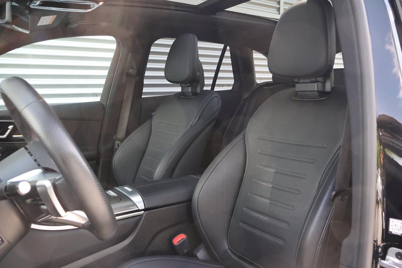 Mercedes-Benz GLC GLC300 2024 — photo 3