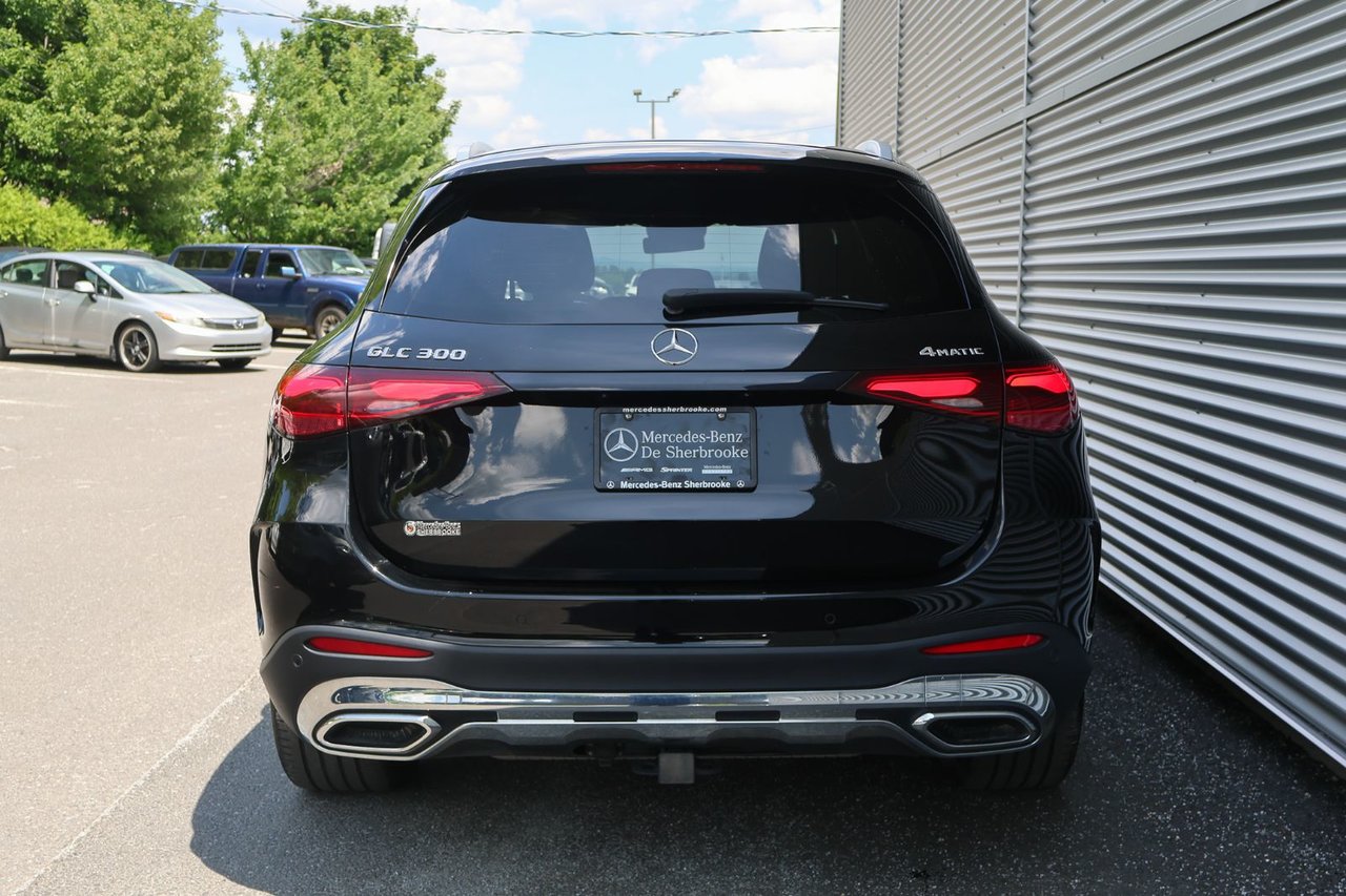 Mercedes-Benz GLC GLC300 2024 — photo 8