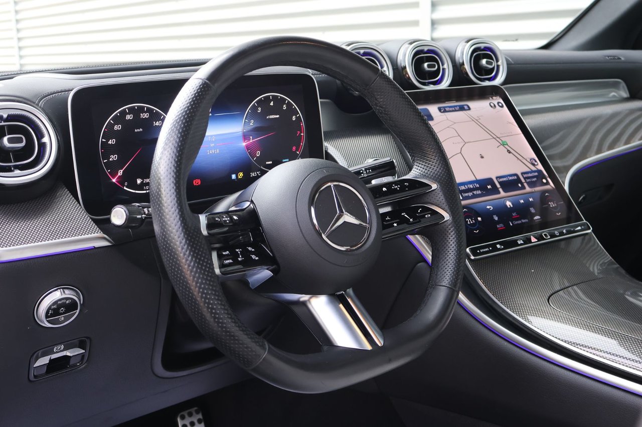 Mercedes-Benz GLC GLC300 2023 — photo 2