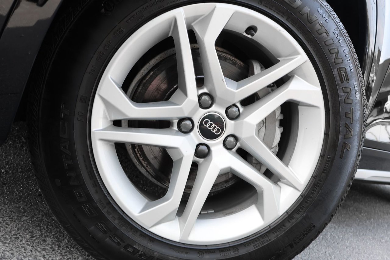 Audi Q5 Komfort 45 2023 — photo 6