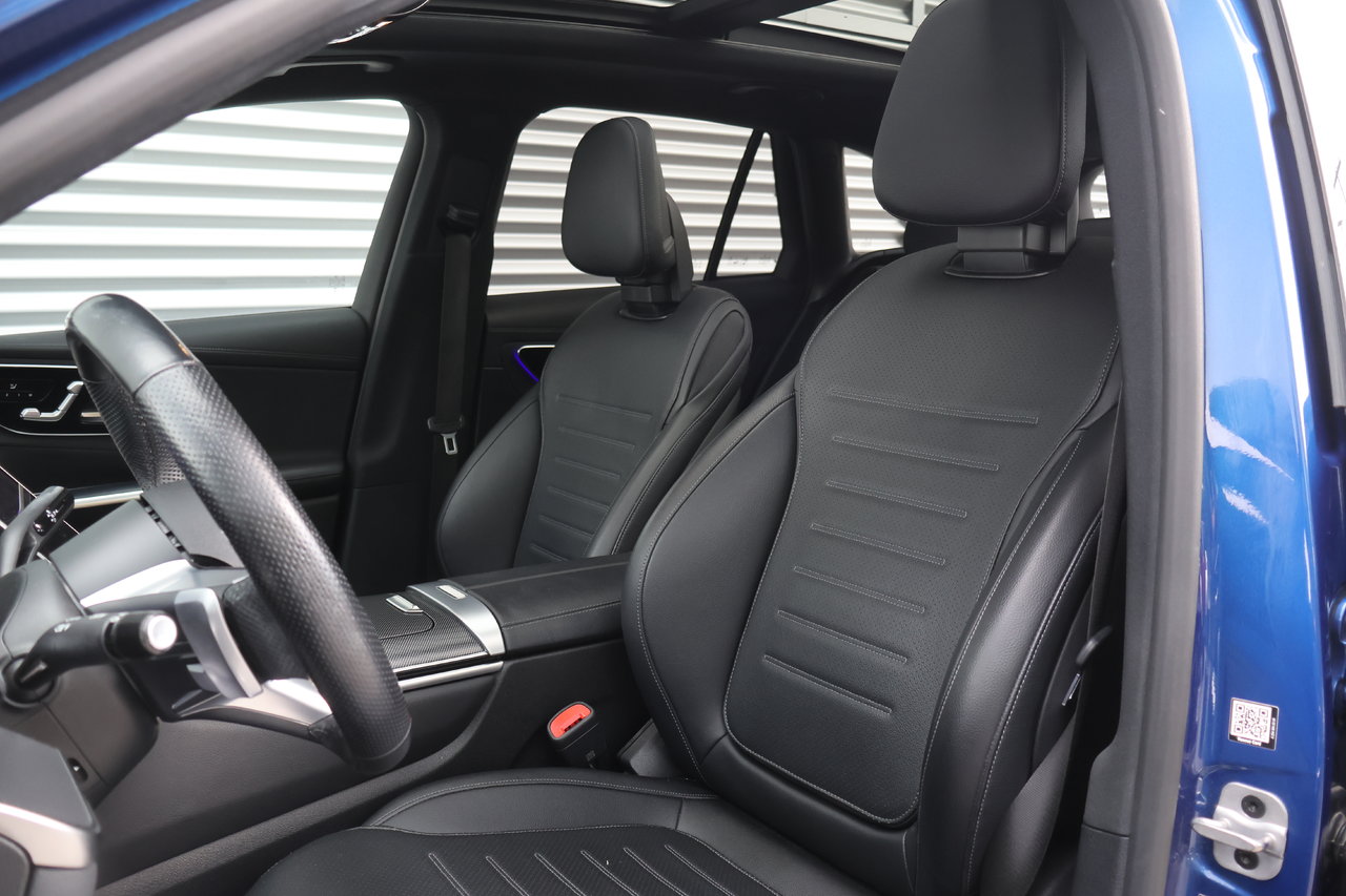 Mercedes-Benz GLC GLC300 2023 — photo 3