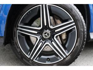 Miniature 6 Mercedes-Benz GLC-Class GLC300 2023