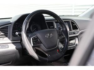 Miniature 8 Hyundai Elantra Gl 2017