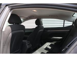 Miniature 11 Hyundai Elantra Gl 2017