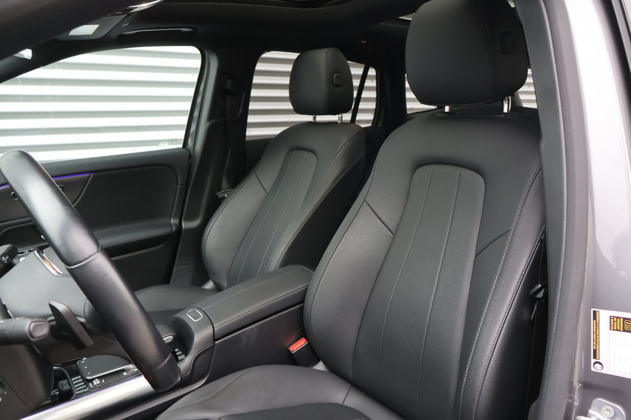 Mercedes-Benz GLA GLA250 2023 — photo 3