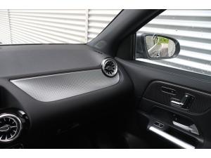 Miniature 15 Mercedes-Benz GLA-Class GLA250 2023