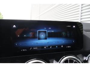 Miniature 17 Mercedes-Benz GLA-Class GLA250 2023