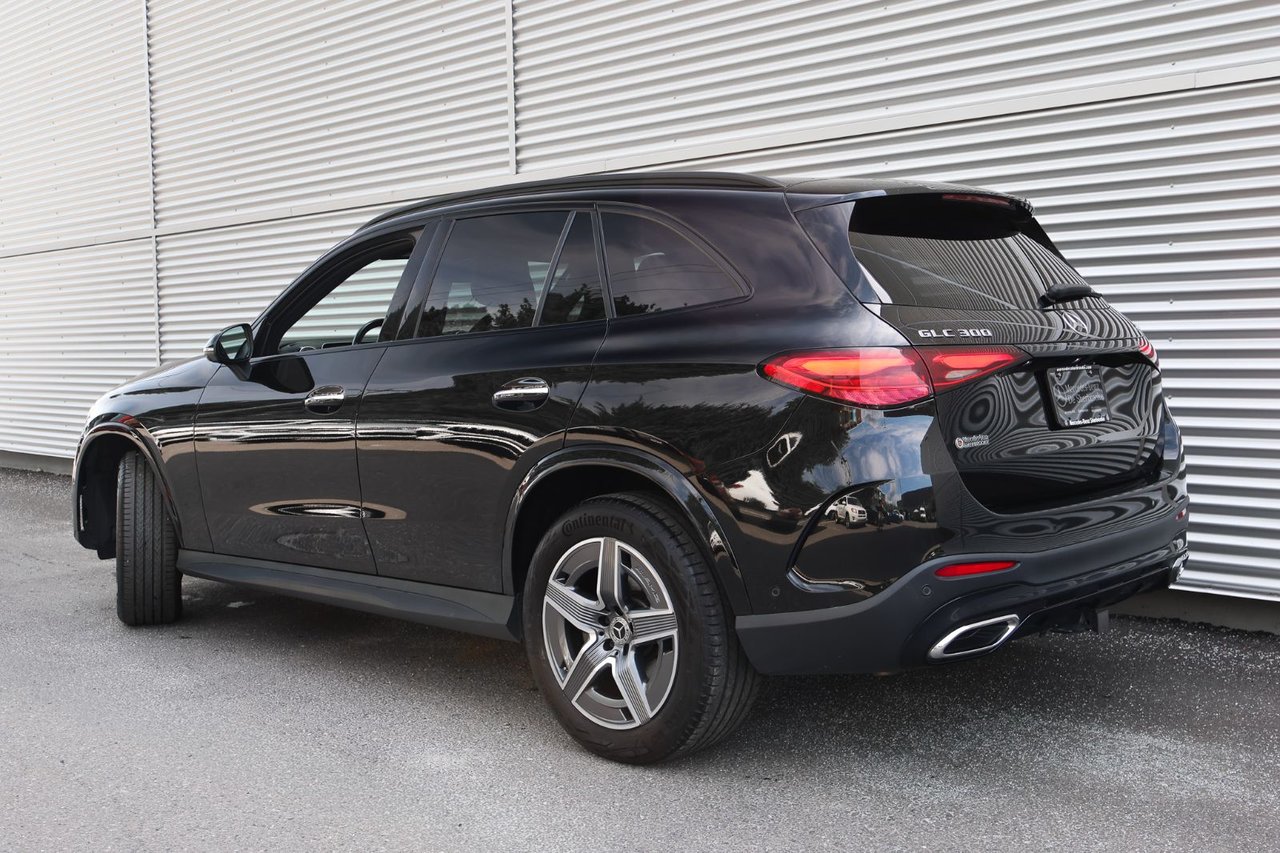 Mercedes-Benz GLC GLC300 2023 — photo 7