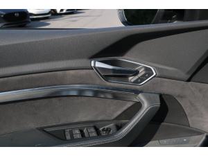Miniature 10 Audi E-tron Technik 55 2022