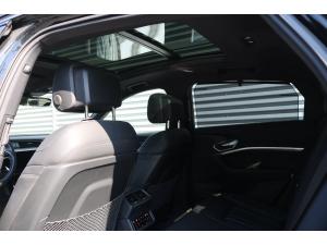 Miniature 12 Audi E-tron Technik 55 2022