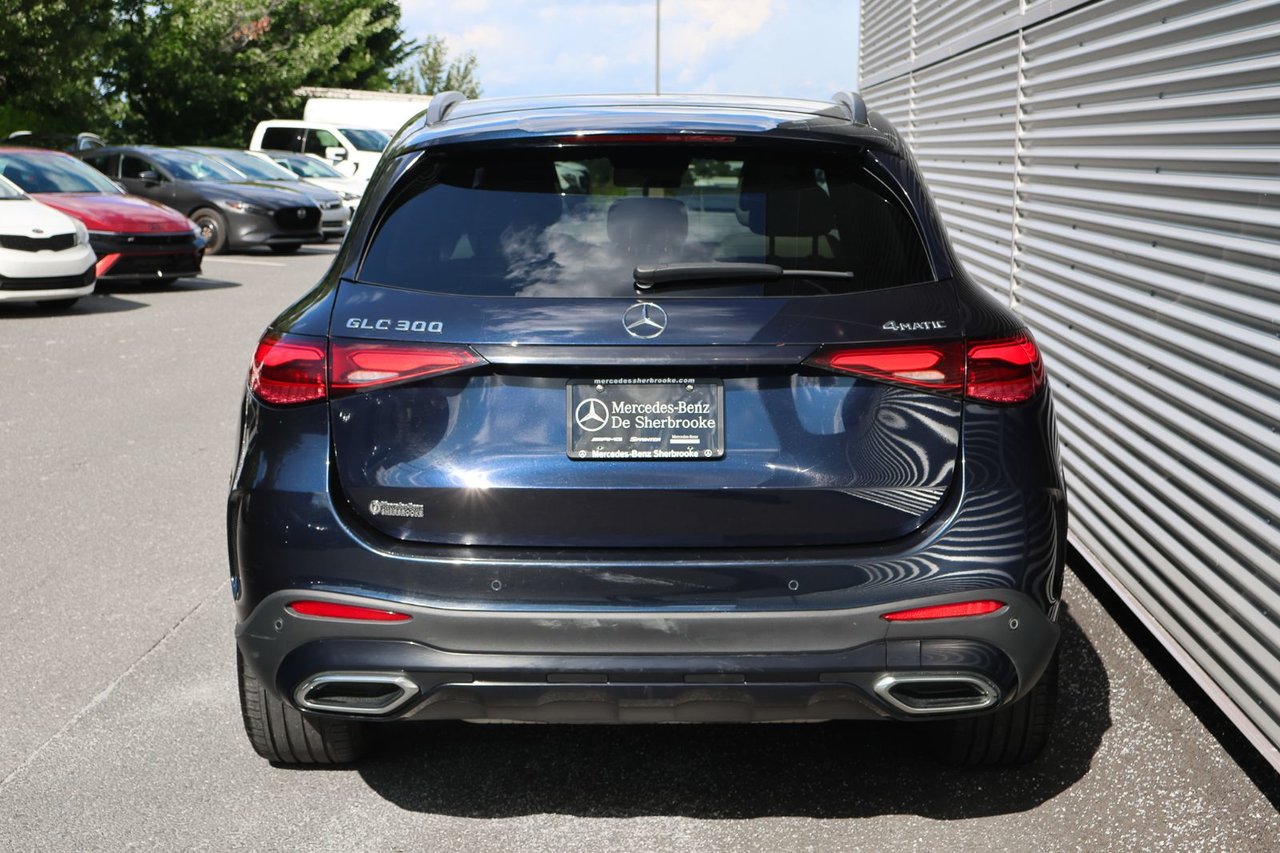 Mercedes-Benz GLC GLC300 2023 — photo 8