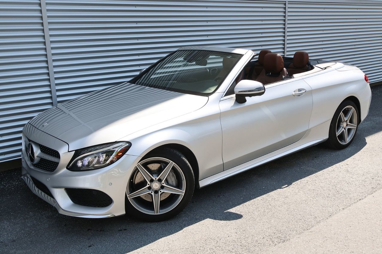 Mercedes-Benz C-Class C300 2017 — photo 4