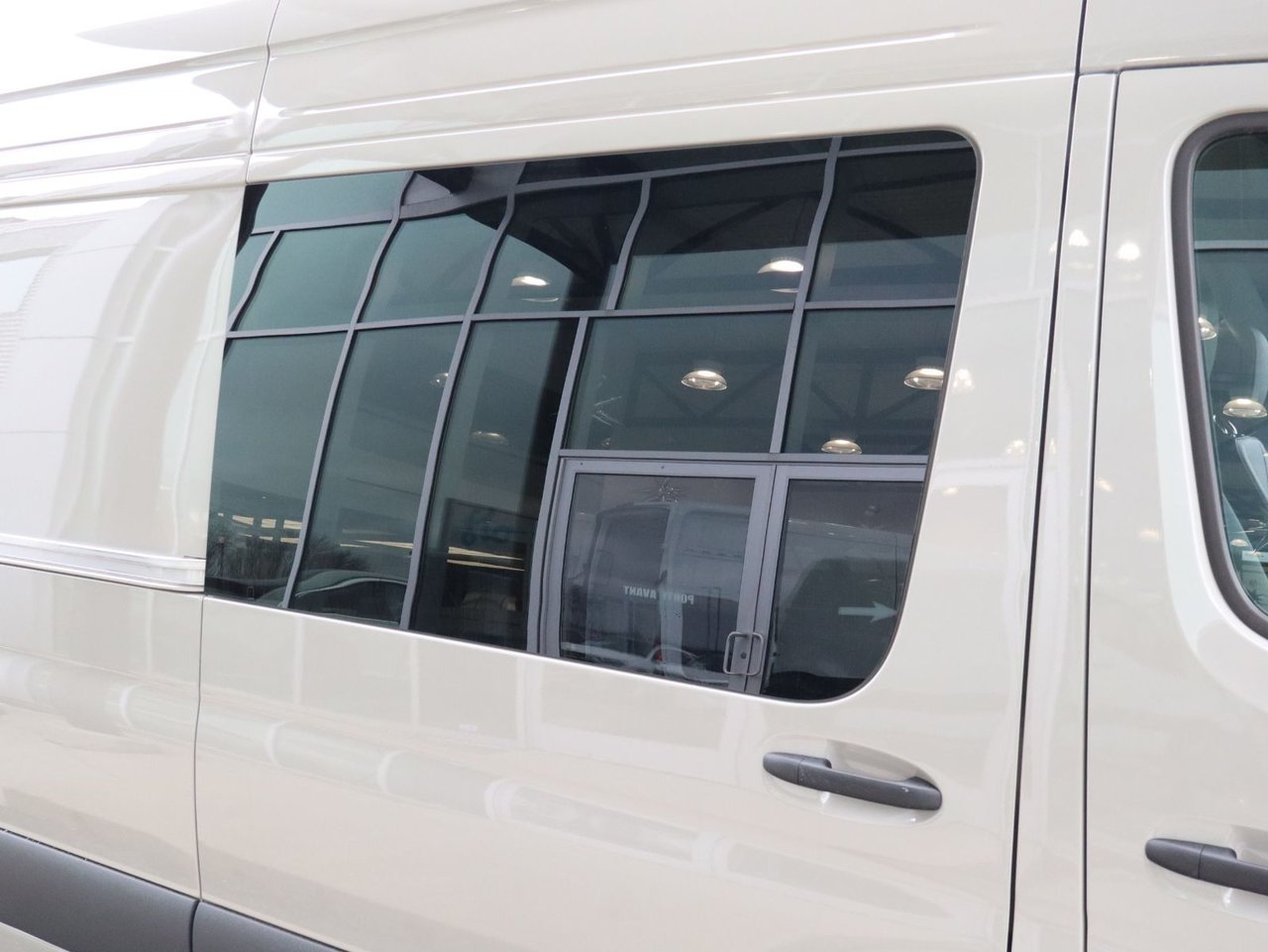Mercedes-Benz Sprinter 170 Ext. Wheelbase High Roof RWD 2025 — photo 8