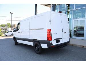 Miniature 7 Mercedes-Benz Sprinter 2500 144 Wheelbase Standard Roof RWD 2025